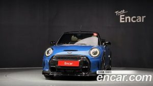 Mini Cooper Convertible CLASSIC 2023 года из Южной Кореи