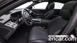 Mercedes-Benz S-Class S350 d 4MATIC 2025 года из Южной Кореи