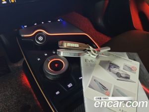 Kia EV6 Long Range 2WD 2025 года из Южной Кореи