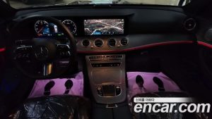 Mercedes-Benz E-Class E350 4MATIC AMG Line 2023 года из Южной Кореи