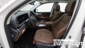Mercedes-Benz GLE-Class GLE300d 4MATIC 2025 года из Южной Кореи