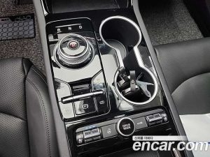 Kia K5 2.0 2025 года из Южной Кореи