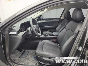 Kia K5 2.0 2025 года из Южной Кореи