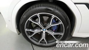 BMW X6 xDrive40i M Sport 2023 года из Южной Кореи