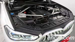 BMW X6 xDrive40i M Sport 2023 года из Южной Кореи