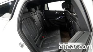 BMW X6 xDrive40i M Sport 2023 года из Южной Кореи