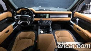 Land Rover Defender 110 P300 X- SE 2024 года из Южной Кореи