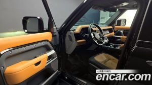 Land Rover Defender 110 P300 X- SE 2024 года из Южной Кореи