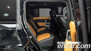 Land Rover Defender 110 P300 X- SE 2024 года из Южной Кореи