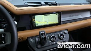 Land Rover Defender 110 P300 X- SE 2024 года из Южной Кореи