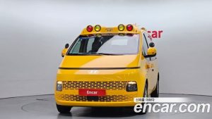 Hyundai Staria HEV 1.6 Tourer 11-Seater 2025 года из Южной Кореи