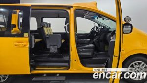 Hyundai Staria HEV 1.6 Tourer 11-Seater 2025 года из Южной Кореи