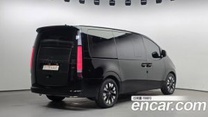 Hyundai Staria 4WD Lounge 9-Seater 2025 года из Южной Кореи