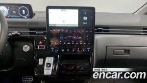 Hyundai Staria 4WD Lounge 9-Seater 2025 года из Южной Кореи