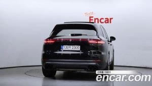 Porsche Cayenne 3.0 2023 года из Южной Кореи