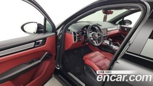 Porsche Cayenne 3.0 2023 года из Южной Кореи