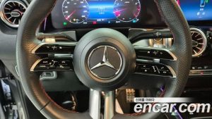 Mercedes-Benz GLB-Class GLB250 4MATIC 2024 года из Южной Кореи