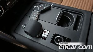 Land Rover Discovery D350 Dynamic HSE 2025 года из Южной Кореи