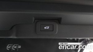 Land Rover Discovery D350 Dynamic HSE 2025 года из Южной Кореи