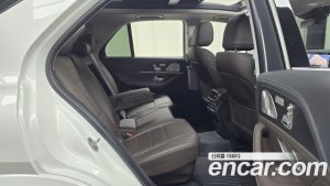 Mercedes-Benz GLE-Class GLE450 4MATIC 2023 года из Южной Кореи