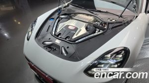 Porsche Panamera 4.0 Turbo S 2023 года из Южной Кореи