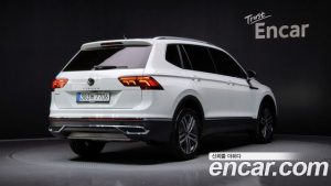 Volkswagen Tiguan 2.0 TSI Prestige 2024 года из Южной Кореи