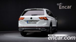 Volkswagen Tiguan 2.0 TSI Prestige 2024 года из Южной Кореи