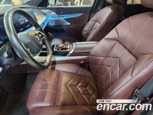 BMW 7-Series 750e xDrive Design Pure Excellence 2024 года из Южной Кореи