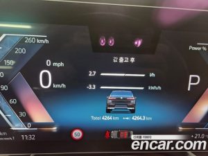 BMW 7-Series 750e xDrive Design Pure Excellence 2024 года из Южной Кореи