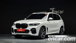 BMW X5 xDrive 40i M Sport 2023 года из Южной Кореи