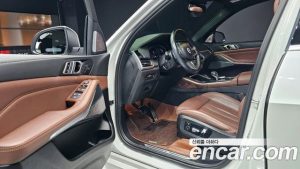 BMW X5 xDrive 40i M Sport 2023 года из Южной Кореи