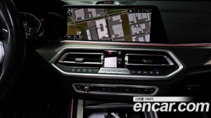 BMW X5 xDrive 40i M Sport 2023 года из Южной Кореи