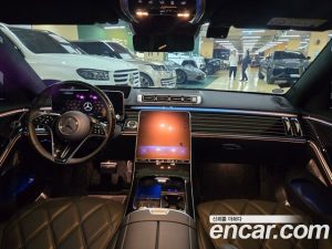 Mercedes-Benz S-Class Maybach S580 4MATIC 2023 года из Южной Кореи