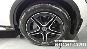 Mercedes-Benz GLC-Class GLC300 4MATIC Coupe 2023 года из Южной Кореи