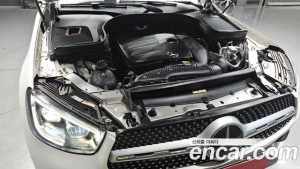 Mercedes-Benz GLC-Class GLC300 4MATIC Coupe 2023 года из Южной Кореи