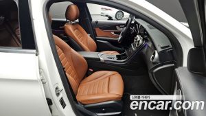 Mercedes-Benz GLC-Class GLC300 4MATIC Coupe 2023 года из Южной Кореи