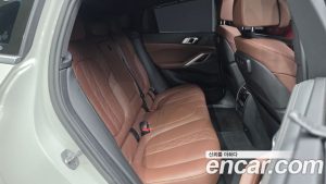 BMW X6 xDrive40i M Sport 2023 года из Южной Кореи