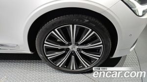 Volvo S90 B5 ULTIMATE Bright 2023 года из Южной Кореи