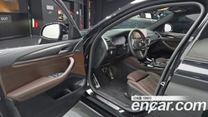 BMW X4 xDrive20i M Sport 2023 года из Южной Кореи
