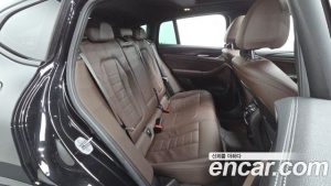 BMW X4 xDrive20i M Sport 2023 года из Южной Кореи