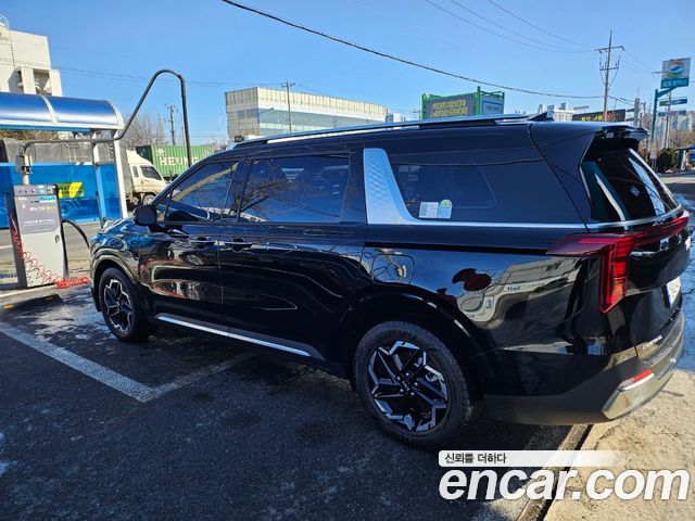 Kia Canival 9-Seater Noblesse 2024 года из Кореи