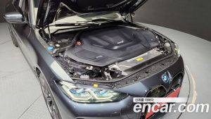 BMW i4 eDrive40 2024 года из Южной Кореи