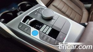 BMW i4 eDrive40 2024 года из Южной Кореи