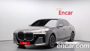BMW 7-Series 740i sDrive M Sport 2023 года из Южной Кореи
