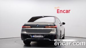 BMW 7-Series 740i sDrive M Sport 2023 года из Южной Кореи