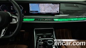 BMW 7-Series 740i sDrive M Sport 2023 года из Южной Кореи