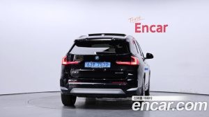 BMW iX1 xDrive 30 xLine 2023 года из Южной Кореи