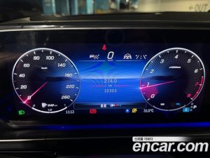 Mercedes-Benz GLS-Class Maybach GLS600 4MATIC 2024 года из Южной Кореи