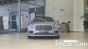 Bentley Flying Spur 4.0 2024 года из Южной Кореи