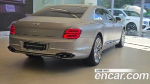 Bentley Flying Spur 4.0 2024 года из Южной Кореи